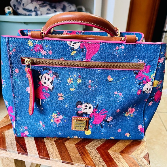 Dooney & Bourke Handbags - Disney Parks Dooney & Bourke Epcot Minnie Satchel Purse